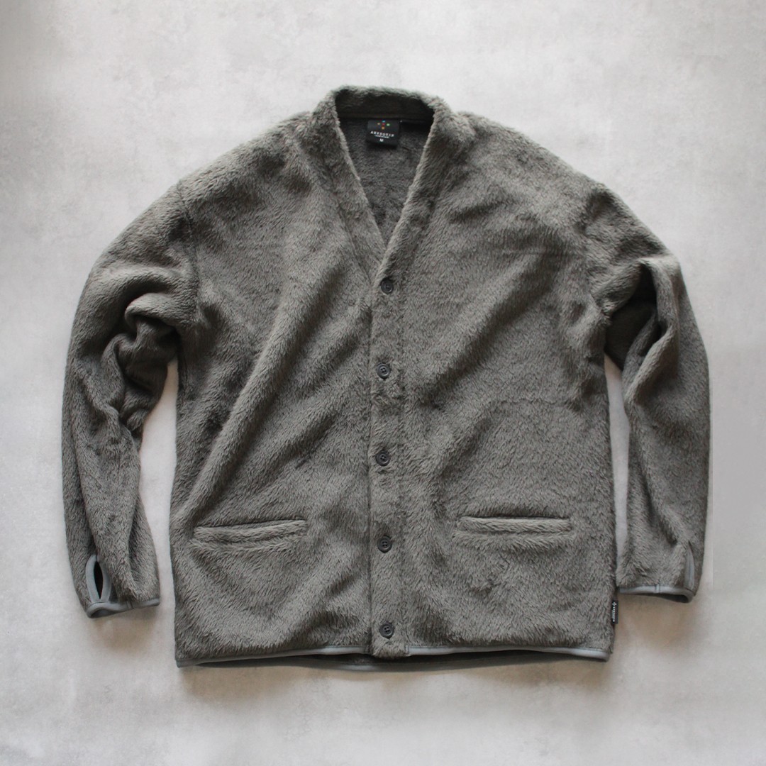 ｱｸｼｰｽﾞｸｲﾝ ﾓﾃﾞｨﾌｧｲﾄﾞ / AXESQUIN modified（ｱｸｼｰｽﾞｸｲﾝ） | POLARTEC HIGH LOFT BUTTON CARDIGAN 2．0（ユニセックス） / 321125 CHARCOAL GREY ［25FW］