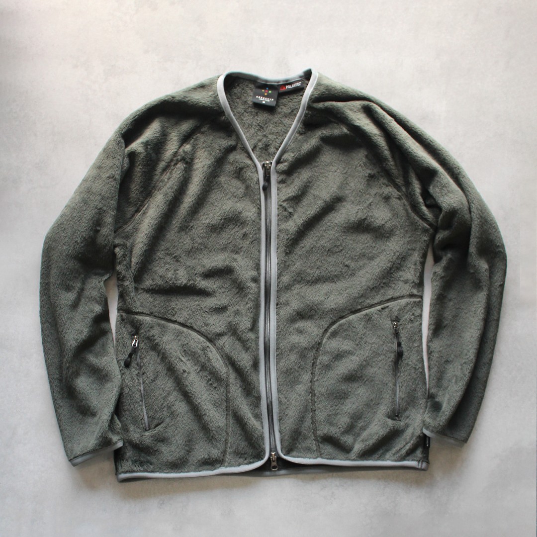 ｱｸｼｰｽﾞｸｲﾝ ﾓﾃﾞｨﾌｧｲﾄﾞ / AXESQUIN modified（ｱｸｼｰｽﾞｸｲﾝ） | POLARTEC HIGH LOFT CARDIGAN（ユニセックス） / 321126 CHARCOAL GREY ［25FW］