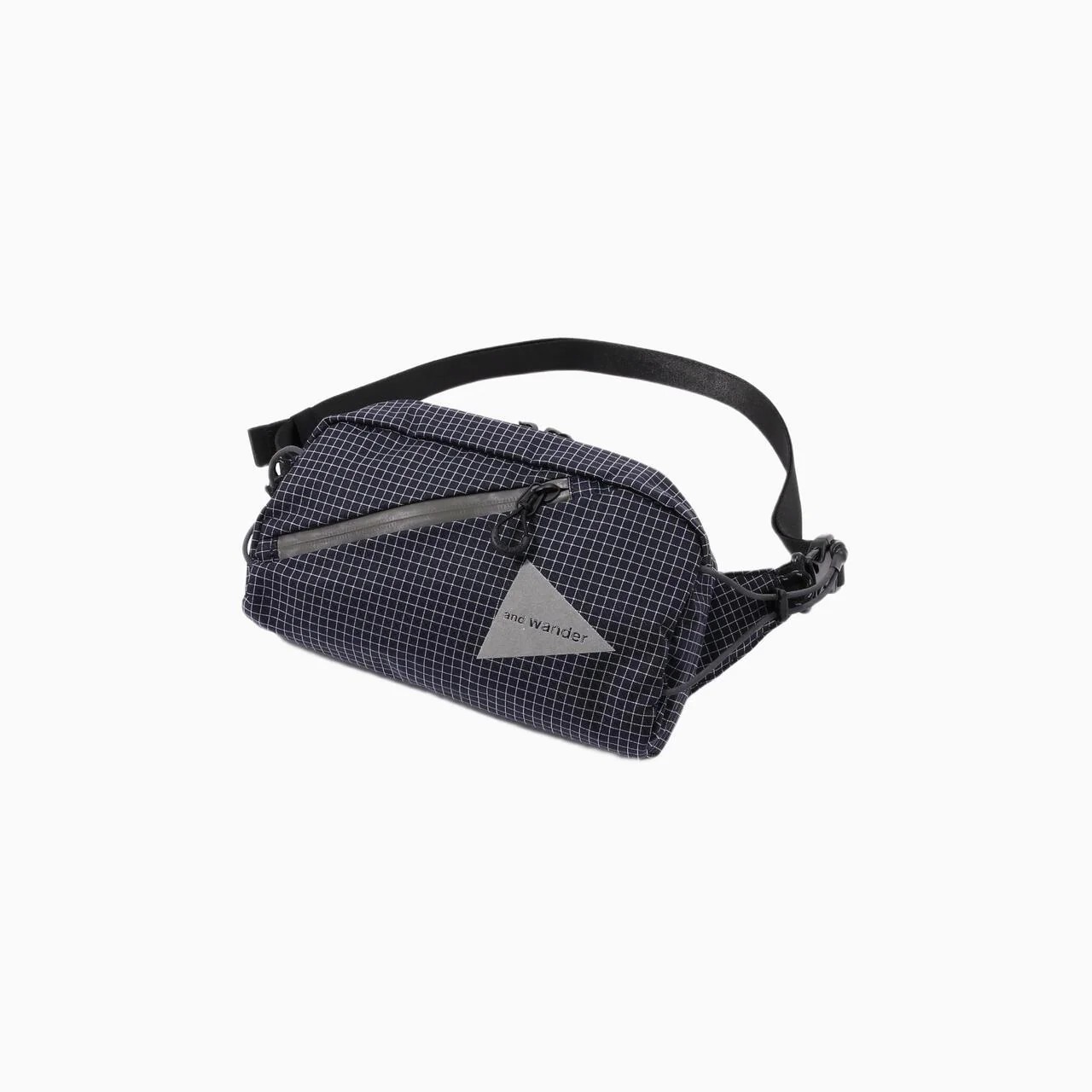 ocean rip waist bag / 5975118 d．navy ［25FW］|アンドワンダー / and wander