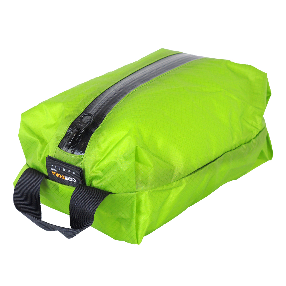 イスカ / ISUKA（イスカ） | ウルトラライト ポーチ 1 ／ グリーン 363002